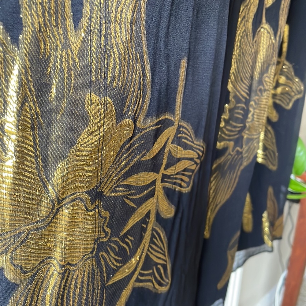 Wilfred Gold floral dress made with silk - Picture 5 of 8